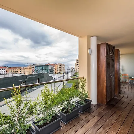 Le Torri In Darsena Lägenhet