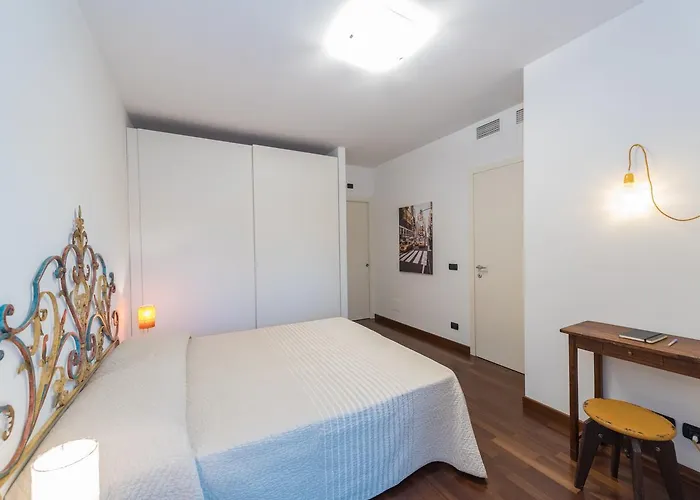 Le Torri In Darsena Apartmán